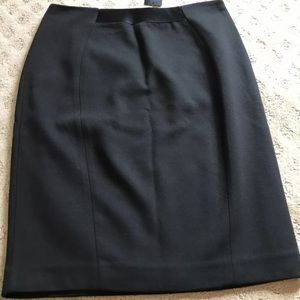 Tahari Gwen Skirt